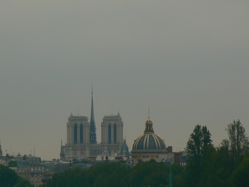 vue depuis la concorde: Notre Dame vue de la Concorde 009